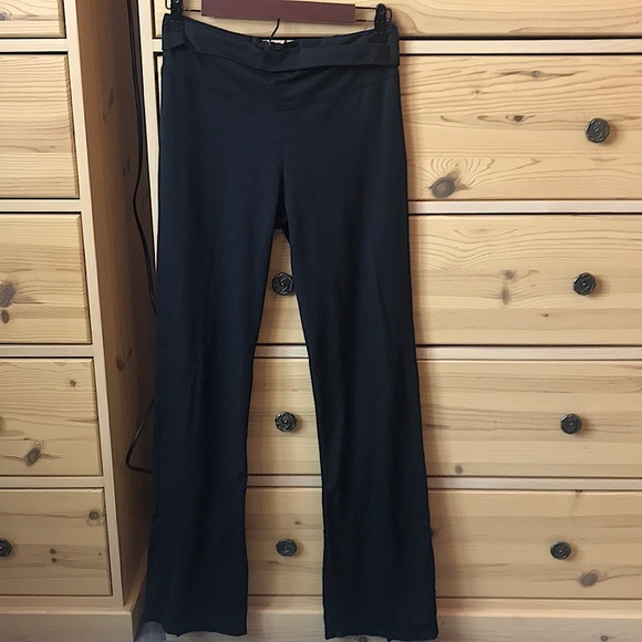 Prana Black Flare Leggings with Roll Down Band Size Medium - Picture 1 of 8